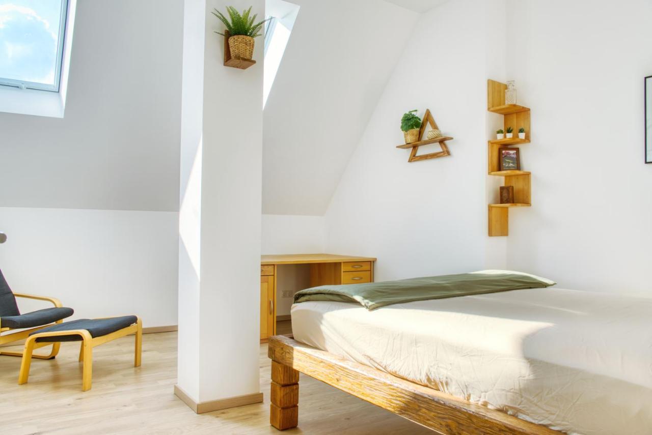 Luxus Apartment! Kueche, Balkon, Netflix, Parkplatz - 8 Personen Ilmmunster Exterior foto